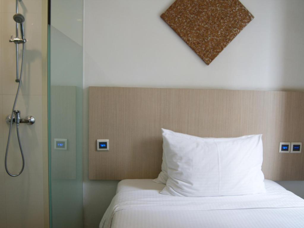 Aqueen Hotel Balestier Singapour Extérieur photo